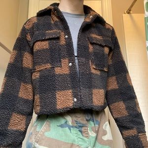 Fall coat/jacket cropped